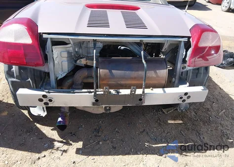 2001 Toyota Mr2 Spyder z USA, uszkodzony, nr VIN JTDFR320110038921